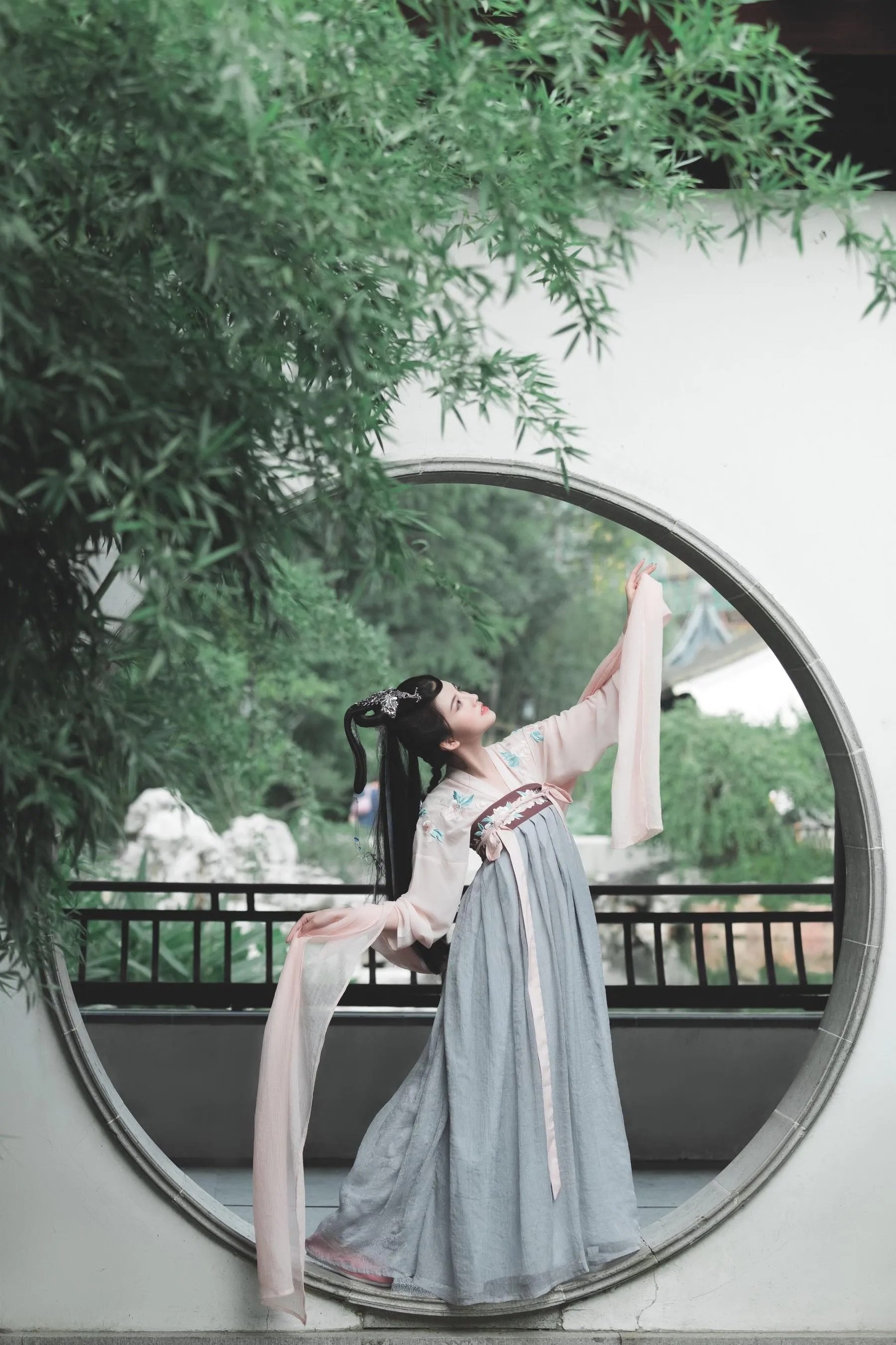 [艺图语] 2022.06.10 莺歌 Dtifa丁小妮 [29P]插图2